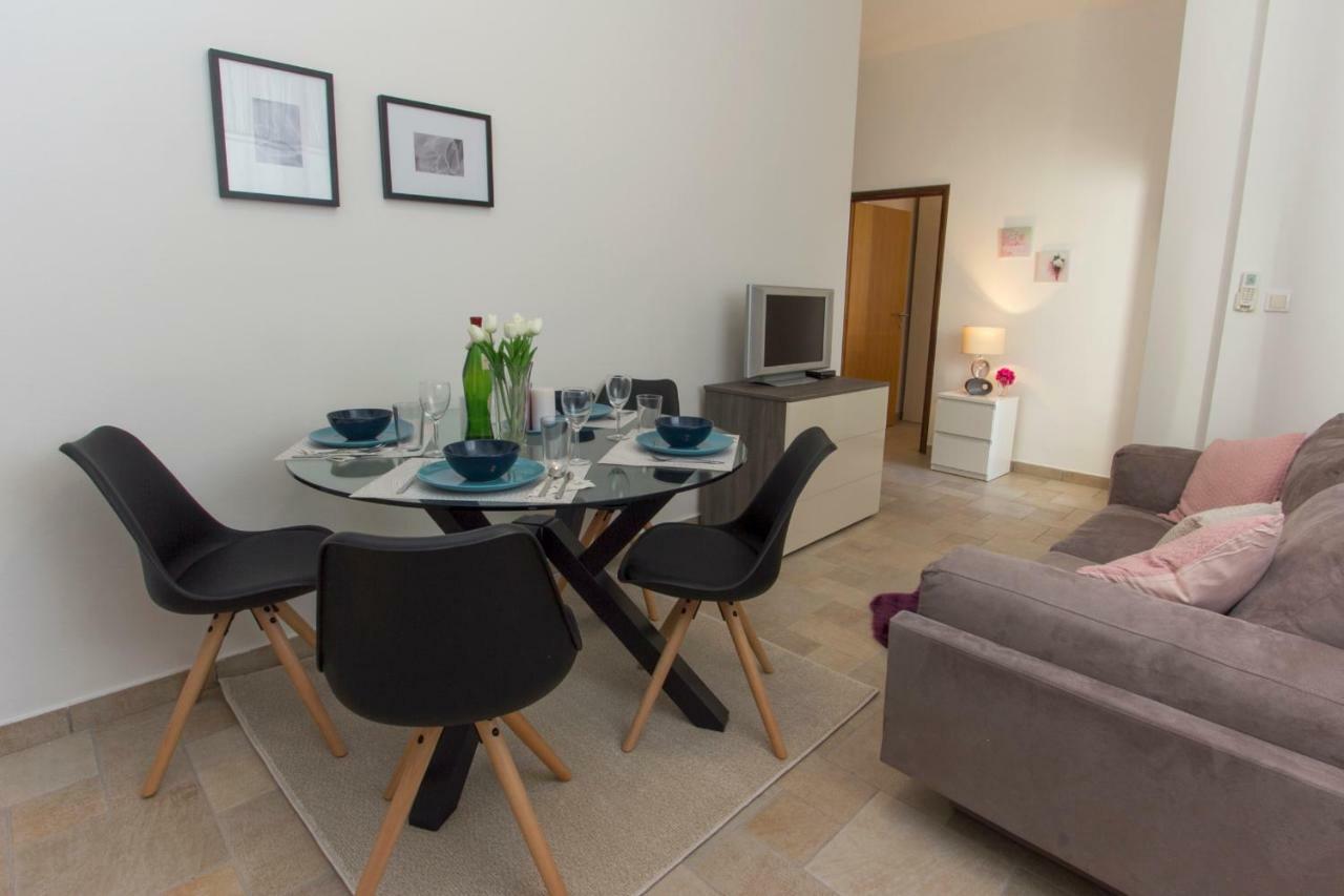 Apartment Ema Zadar Buitenkant foto